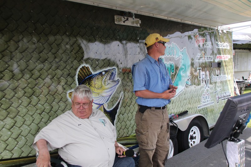 4D5634FD-44A9-4EF2-819A-7AE900512E55