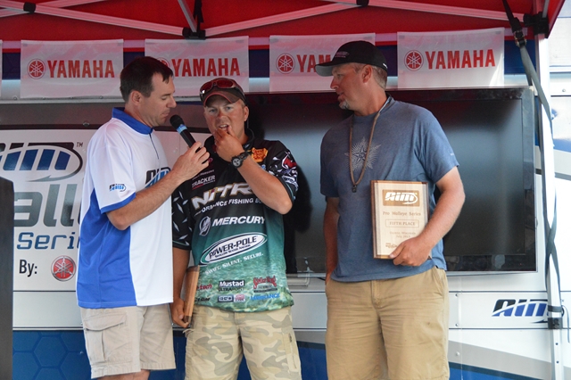 4D8E2C31-B22A-46FF-825C-FF9A902EAA0D