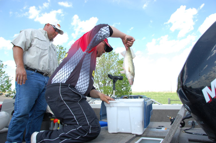 4D9A2122-F161-4A10-A35F-02B007385750