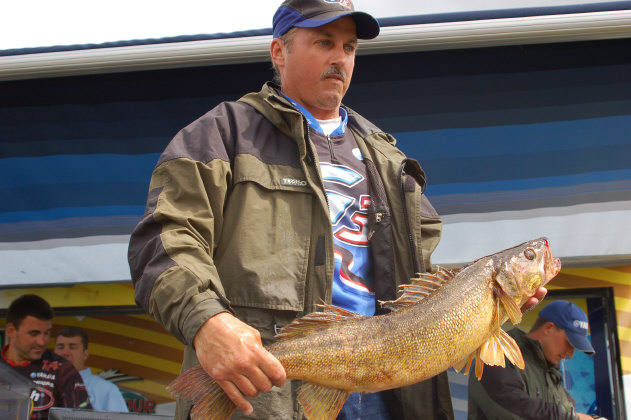 4DB54EB1-8F7E-49EF-A3D0-3E3CDC6C269A