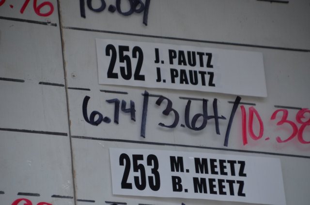 4DCC39D8-276F-4D6F-8C32-1EFEF2AB1ED2