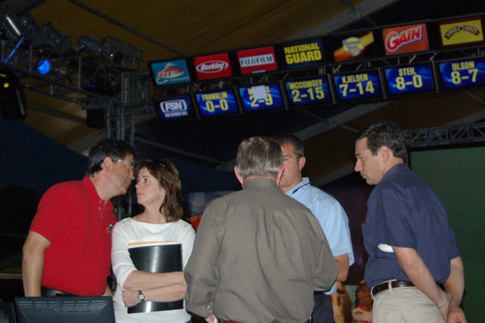 4DF7525E-993E-4E40-9A9E-0C14BACD0F18