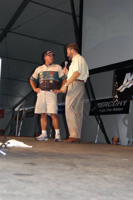 4DFEE9C8-4AC2-4FB6-B872-E591381BFC90