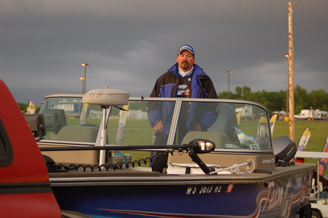 4E0B70A0-2D93-461C-8054-C2610500BA1D