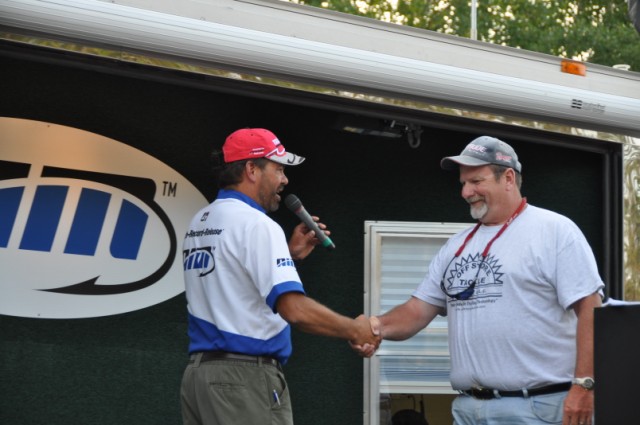 4E184043-78C7-4C94-940E-66607CA67A32