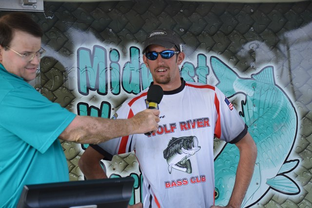 4E43954B-AFCA-4151-903D-7BEF288BD865