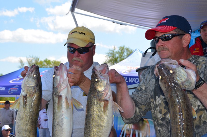 4E4EDC3F-2D9C-4CB2-ADF7-41B1866A0EAA