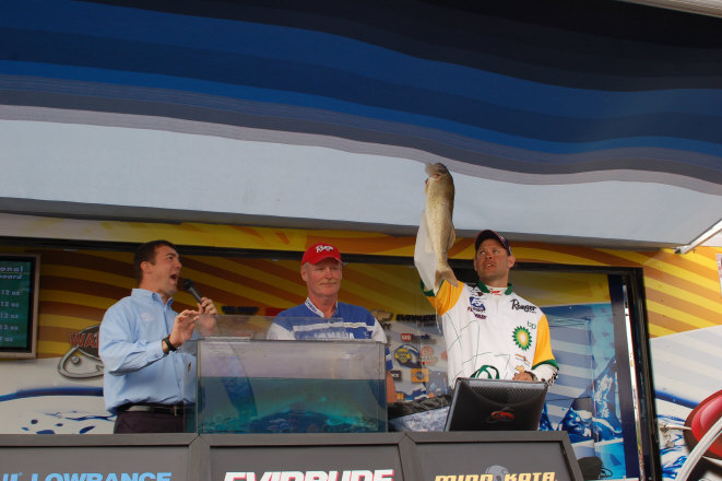 4E584C3E-DEE8-4B39-B2F0-3C64516B204F