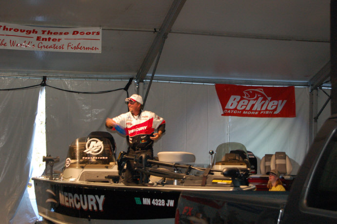 4E66992C-BA2B-4848-B6E3-0BBE145075FA