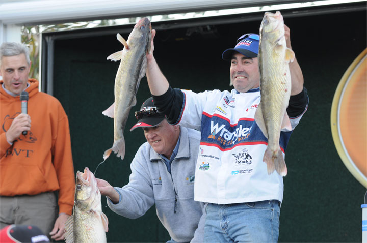 4E8266F6-FCC2-4586-A603-9A7487441B52