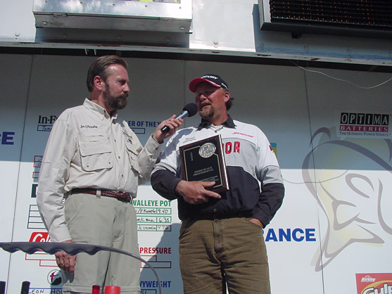 4E9994E1-2F99-4CC5-9DAA-47F7F05BF276