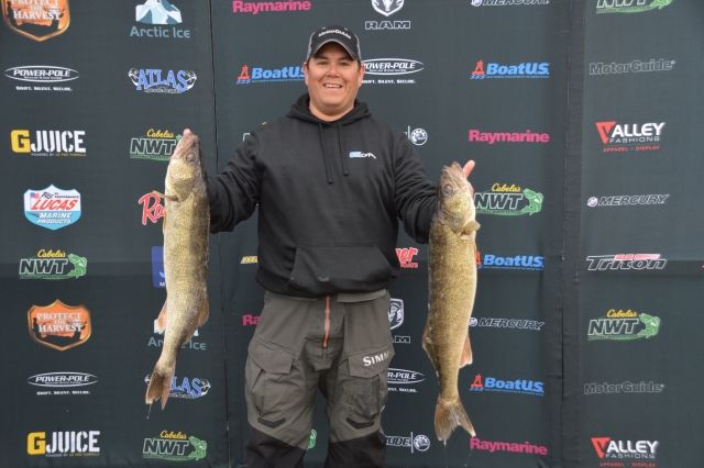 4E9DDC96-5B15-4AAE-AFAB-B72D047C5050