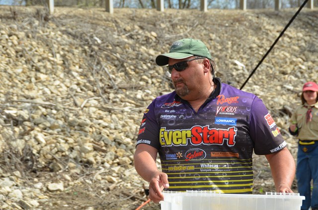 4EBB7237-8ED4-449E-8872-530281847863