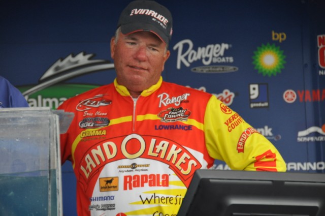 4EDAB238-2129-4565-974E-5950571AD221