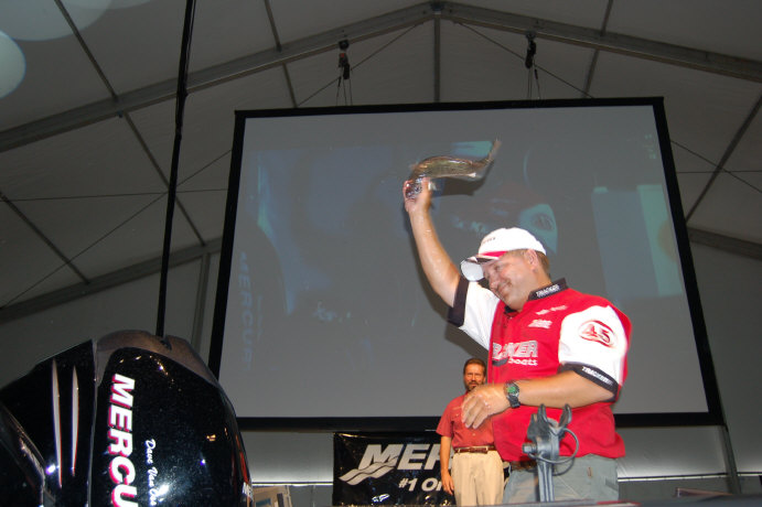 4EDE9F0C-81AD-4BE1-920E-C7C495391F6B