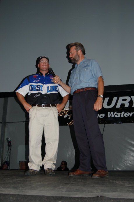 4F15DE4D-BC65-44F3-84E4-D4BDE1F77EF2