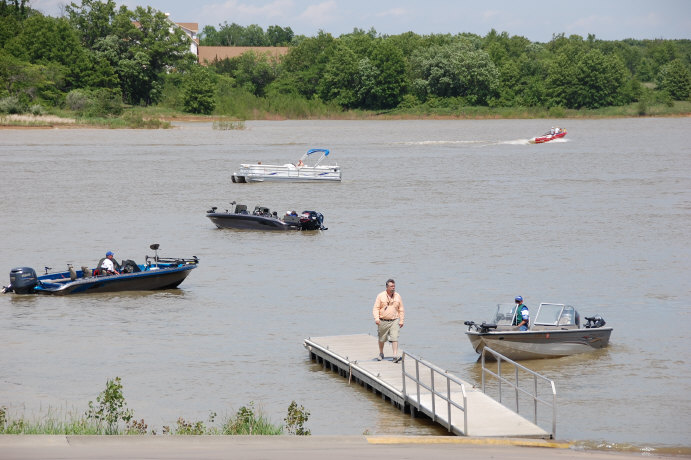 4F56B513-18B9-4DD7-A03D-05B38222BC05