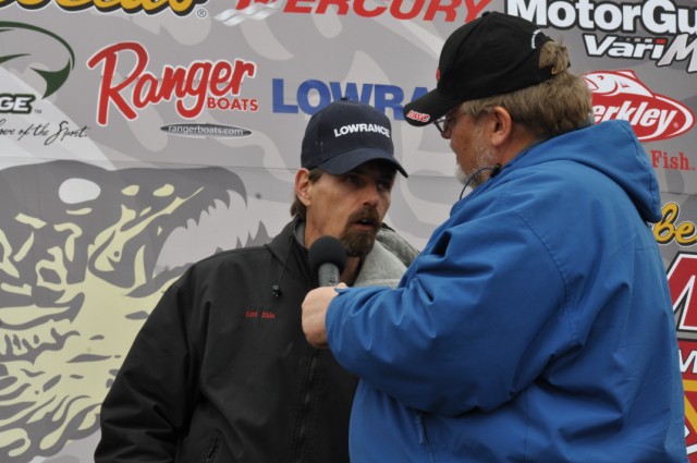 4F60CB0B-6CE0-41E8-8810-D2A03AE9B64A