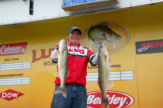 4F624D99-9D34-4317-A2F4-34EAEEEA2FCF