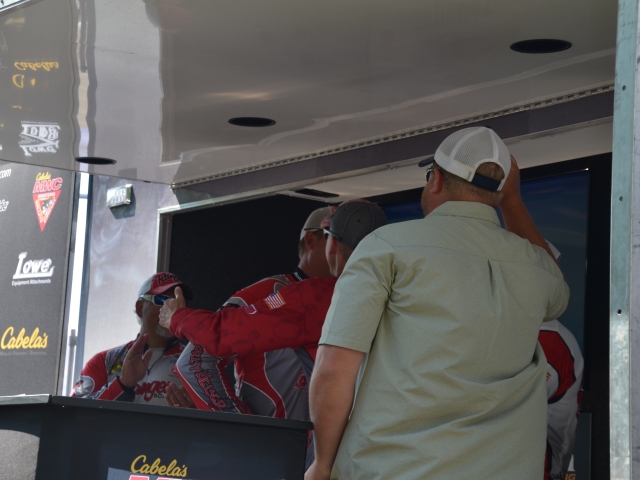 4F88CF05-AAB6-4CCC-8408-4C5FA1C3FC6A