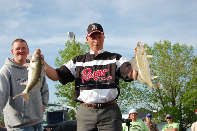 4FB2397A-CBE2-4B4F-9C83-6BA509206B25