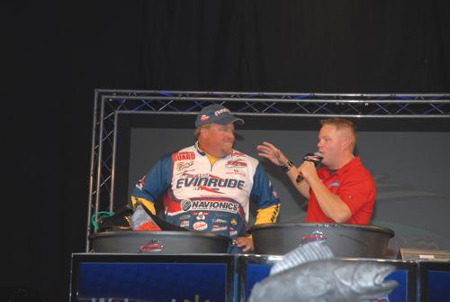 4FE18078-0BA4-4724-9F6B-49966DB996D0