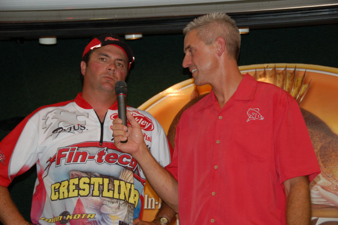 F9B40945-0D96-472A-AF71-BE98FE581C7D