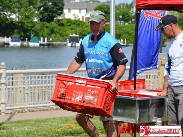 5013A867-DE25-4E98-9E50-EC7043771F64