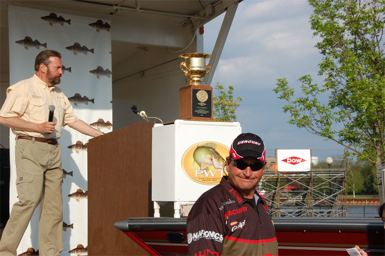 504162A9-2F50-4FDE-9B31-22ABEFADE0C3