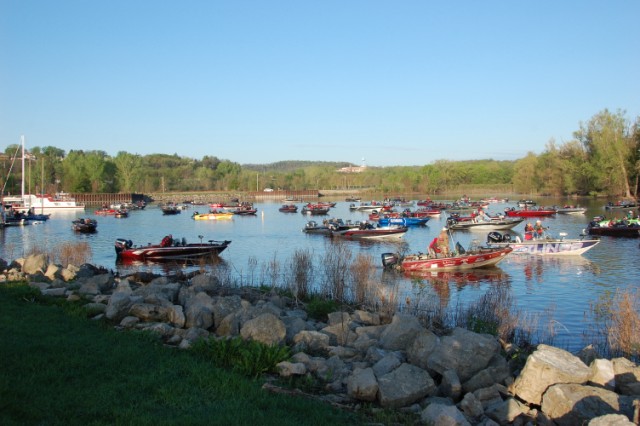 505D9769-7EE3-471B-98C5-D9B45573AD88