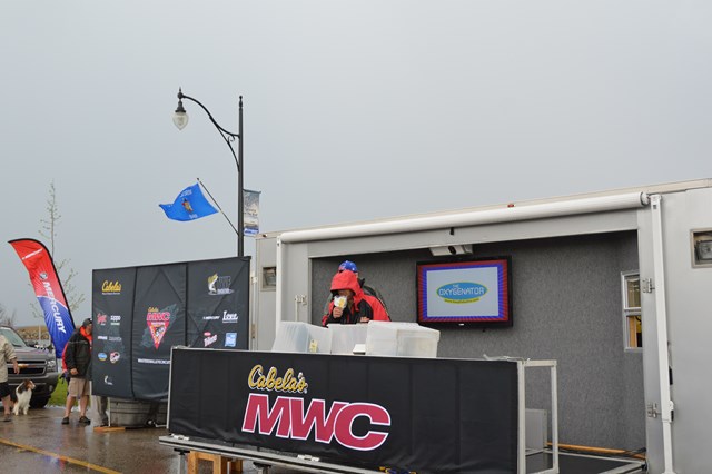 5087F932-ABAE-4FD6-91F3-8931319FA420