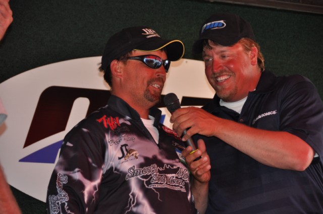 50B58AEE-0A30-4058-8E83-DB7D6FBA8514