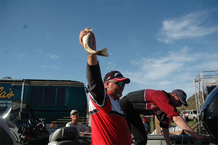 511F45E0-68E3-4FFE-903B-757D9DDEEC76