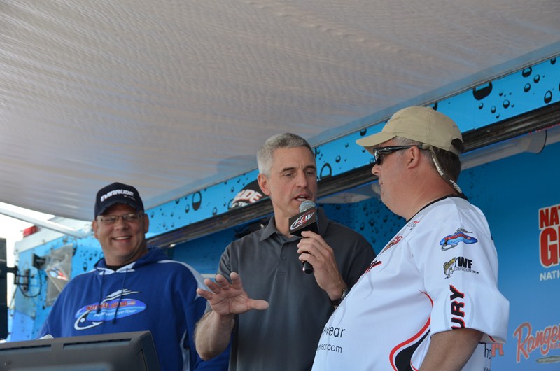 511FCA2D-3E15-4184-B113-A0BB9E51B1DA