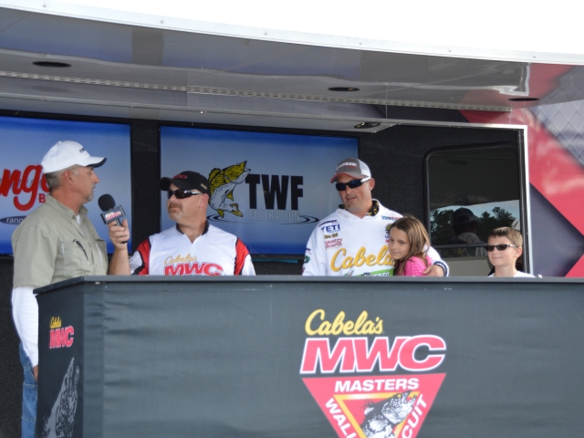 5154B766-AFCA-4C9E-89E9-EA1F079AA5A1