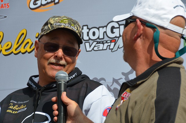 51674381-BD04-4BAF-81A7-13AD687E38C3