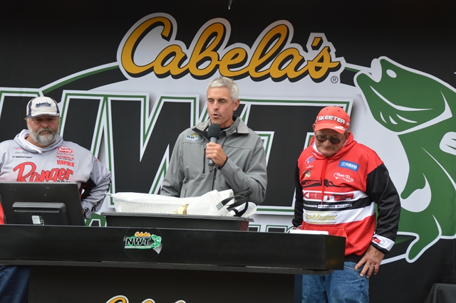 5184FB64-3A51-40D0-BDD2-2318E8477498