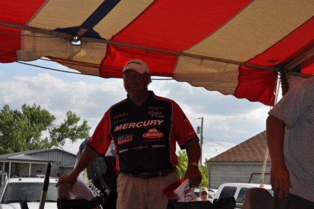 519CB217-1887-4DC9-8DA2-7F40ADC0E809