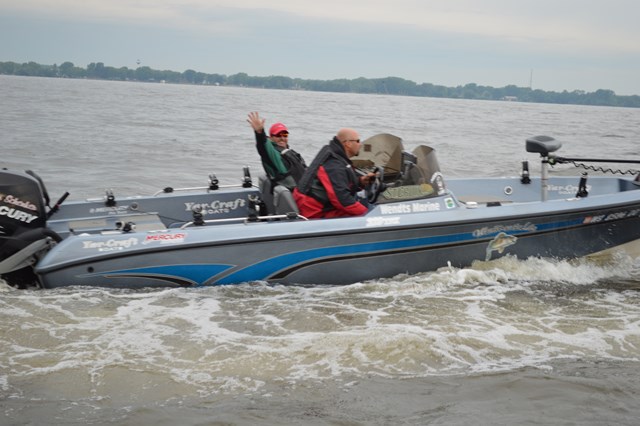 51B185E0-68AD-475A-918C-A4EC9028DDA4