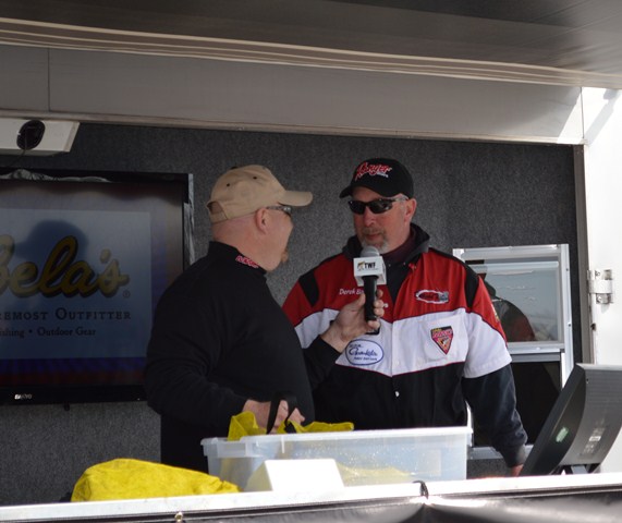 52012A99-EDB1-43A8-8FFF-A7EF64417177