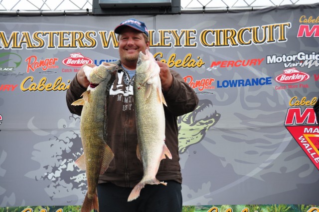 5220655B-DC40-4E47-9D5C-4001AF0C6E4C