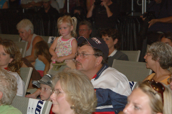 52222475-4B7E-4762-8B14-51BCDFEC81C7