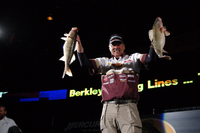 52240FA1-17EC-4B64-9A7B-B120CBFE5336