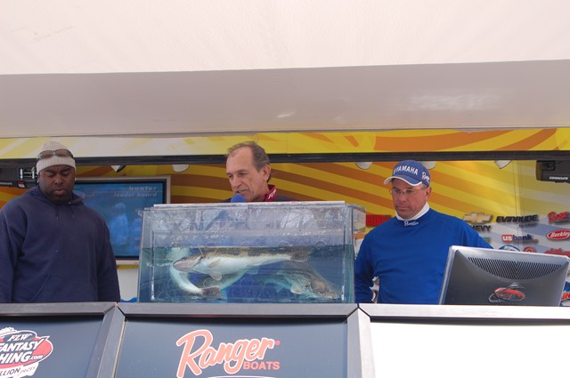 522D3A74-9A0D-4E7F-B464-5F7ECE03D4AB