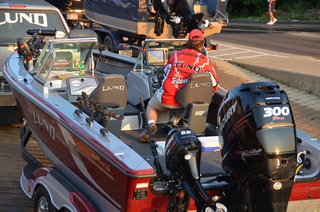 526D79BF-C7B5-45F4-83B2-8E9504875248