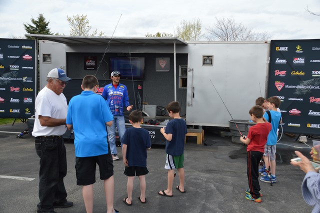 5277A71A-6679-4E3C-9F73-5BECCFF1BA86