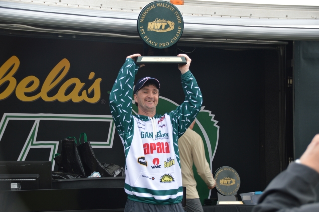 527CAEC6-F3D8-436E-A99D-D5CDBD257551