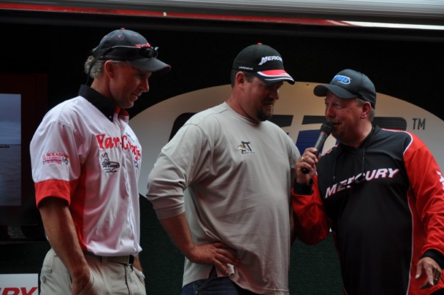 530546D7-AC68-40C6-B807-5081022050D8