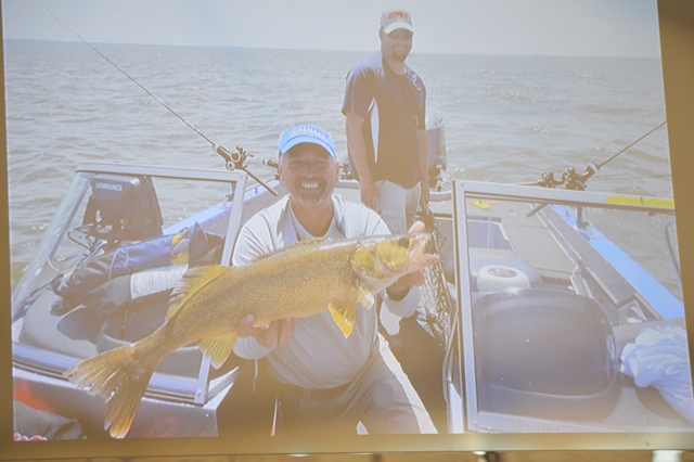 53088CB0-74C2-4ECC-92AC-4BC51BCD6C3D