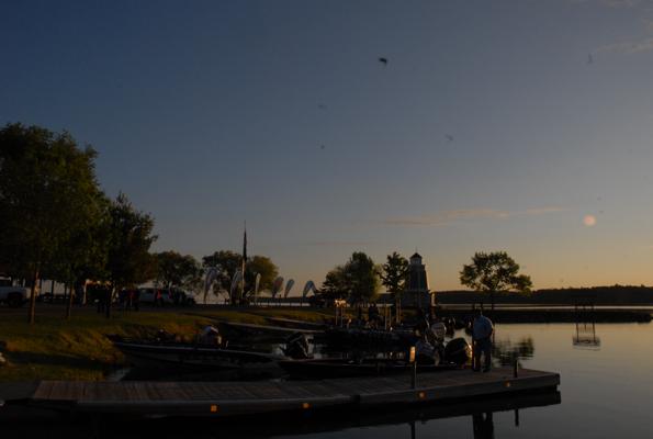 530D8BB4-993F-4064-BBA7-D84542E254A5